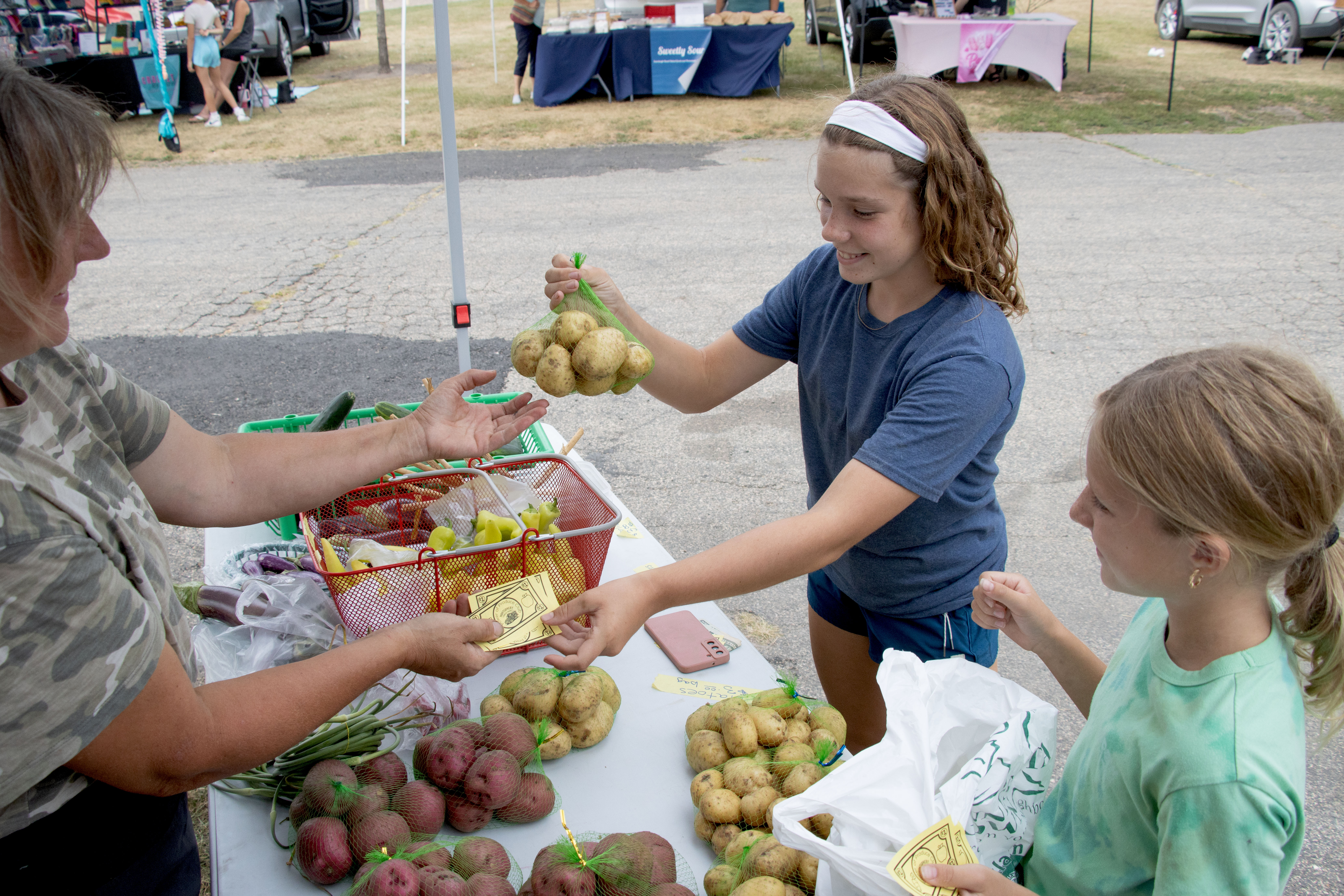 Kids find the Power of Produce, Meet in Montgomery grows